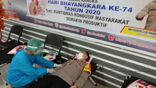 Maknai Hari Bhayangkara Ke-74, Polres Tana Toraja Gelar Bakti Sosial Donor Darah Untuk Kemanusiaan