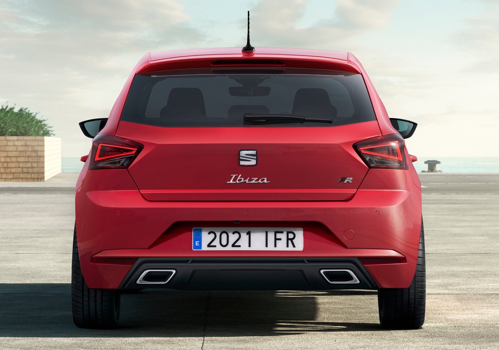 Seat Ibiza 2022 - AZH-CARS