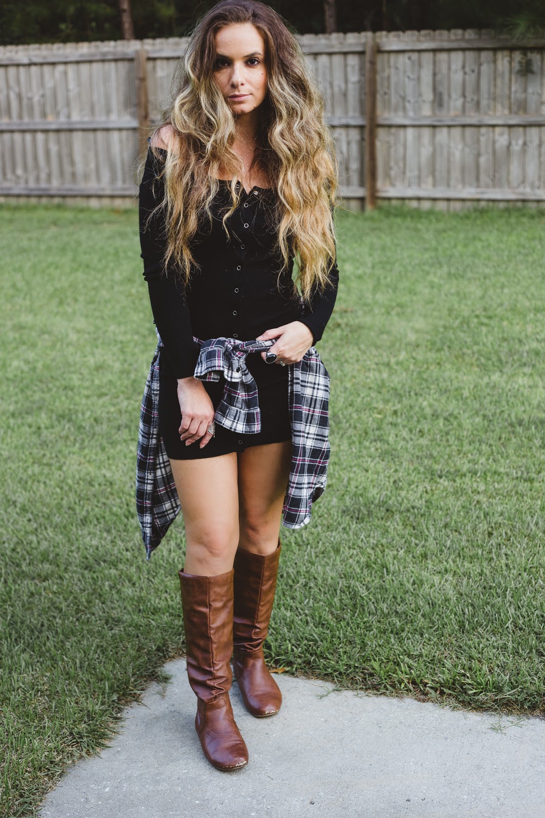 Fashion Friday {Fall is here.. oh wait nevermind} | Meadows and Reeds