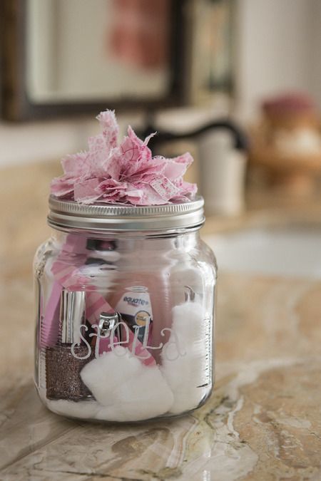 Christmas Gift in a jar - Manicure Set