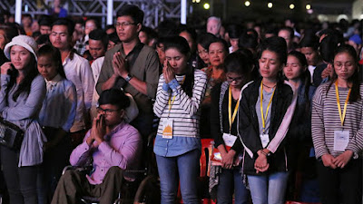23.000 Warga Kamboja Mendengar Injil, Lebih dari 1.300 Menyerahkan Hidup Kepada Kristus di Festival Franklin Graham