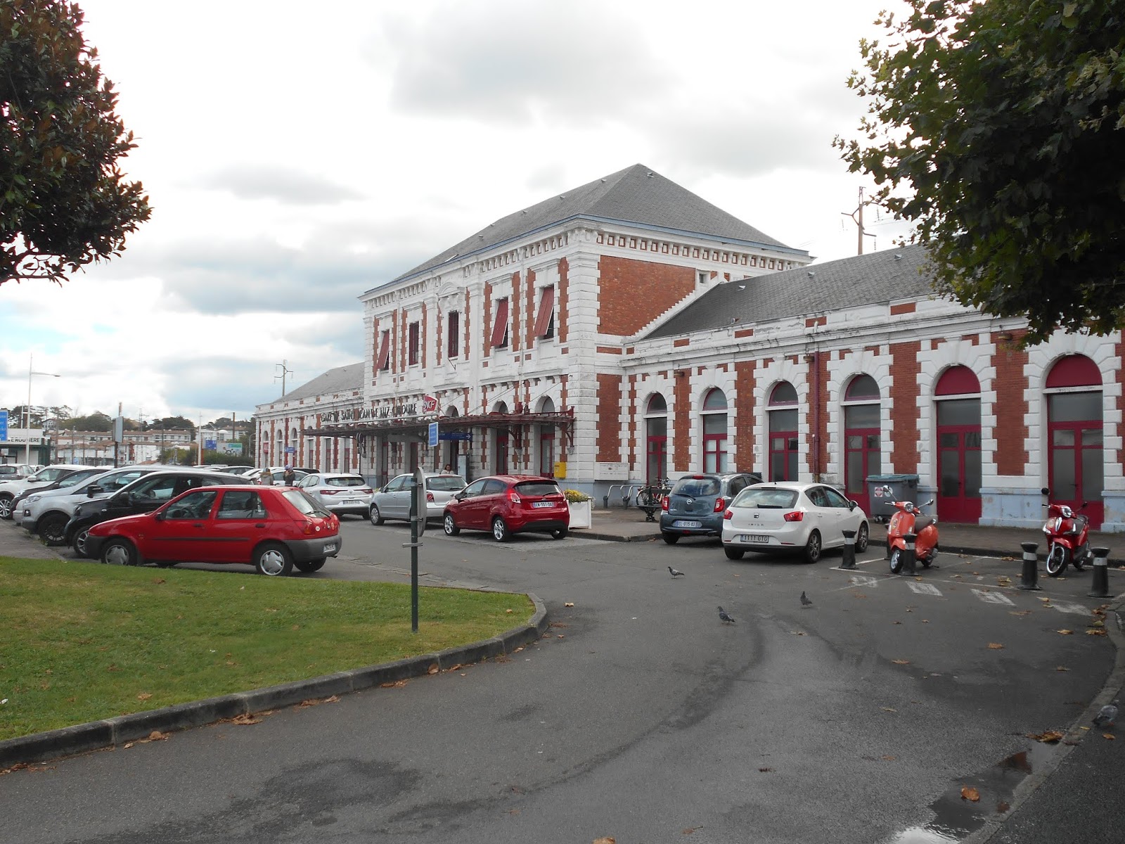 Telex Drachen Reste gare saint jean de luz Gegenstand Schwer Auf keinen