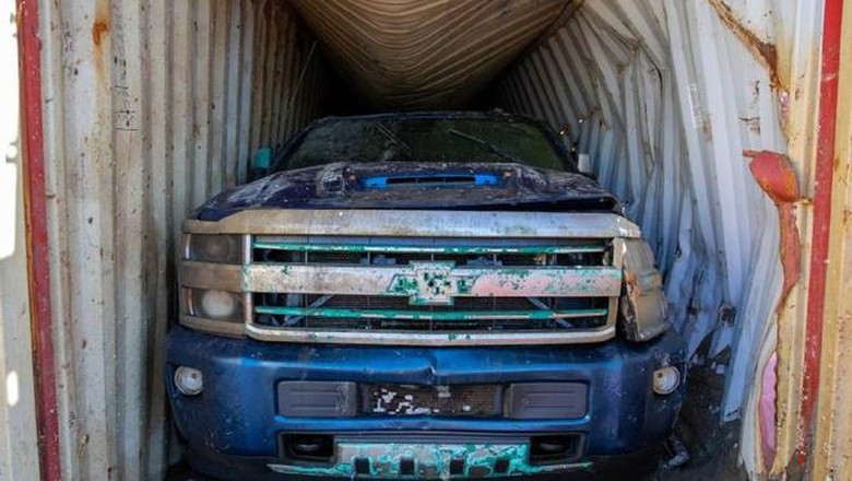 Chevrolet Silverado Berhasil Diangkut Setelah Tenggelam 2 Tahun di Dasar Laut Chevrolet Silverado Berhasil Diangkut Setelah Tenggelam 2 Tahun di Dasar Laut