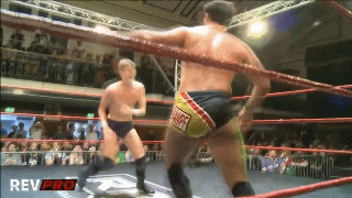 [IMAGE:https://1.bp.blogspot.com/-WRS_nnhGK3U/XV3TYcwjjJI/AAAAAAABXt0/uMC2jwh29XMbax-YT56yGSAjH4QwDECawCLcBGAs/s1600/Spinning%2BBack%2BKick%2Bto%2Bthe%2BGut.gif]