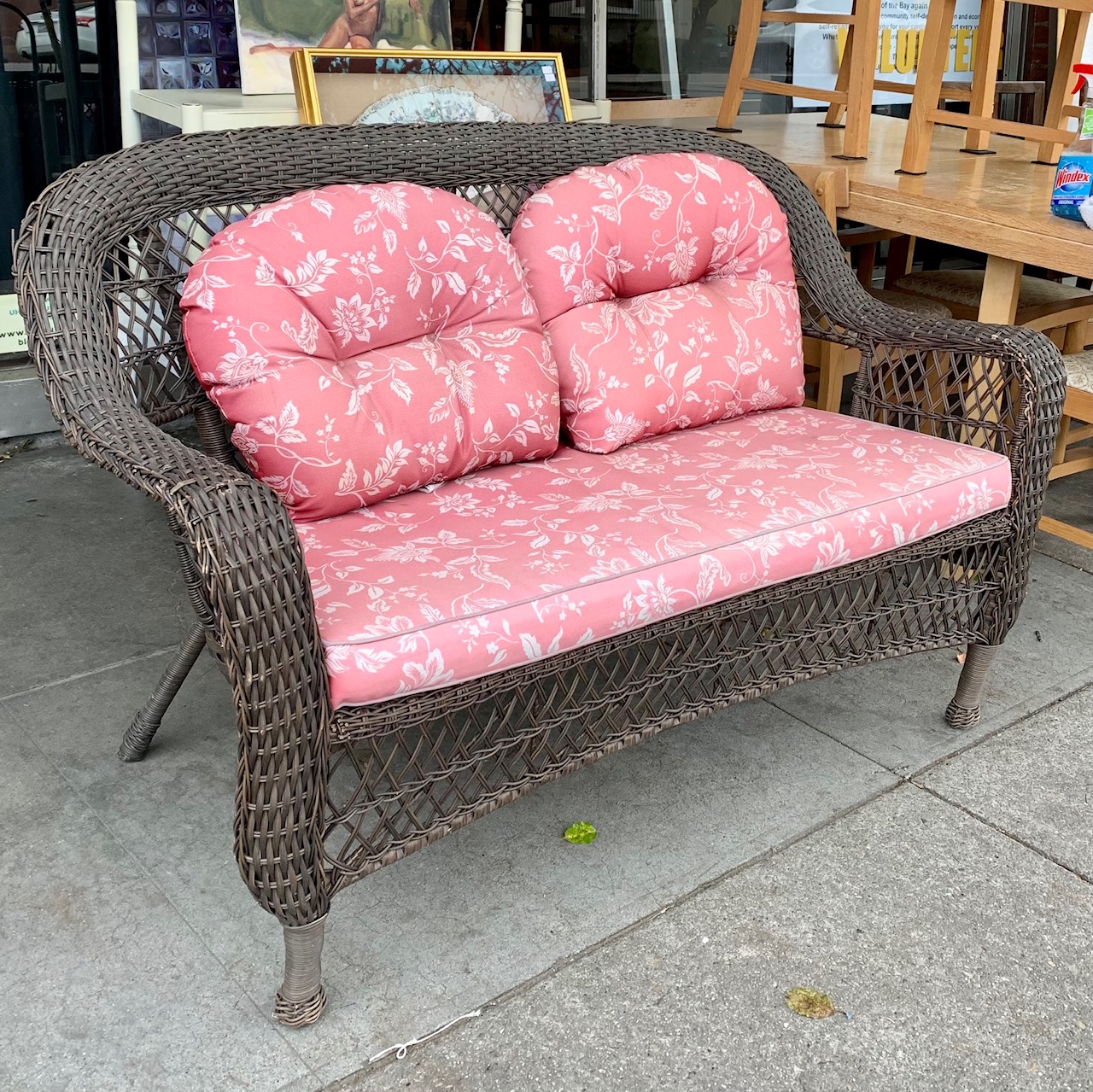 UHURU FURNITURE & COLLECTIBLES SOLD *BARGAIN BUY** 104522 Faux Wicker