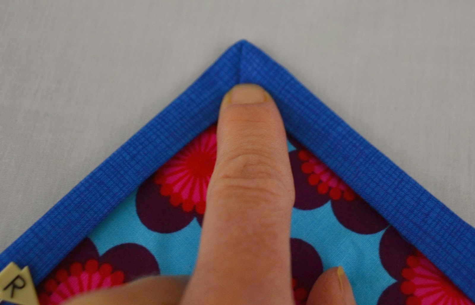 Run 'n Stitch Quilted Placemat Tutorial