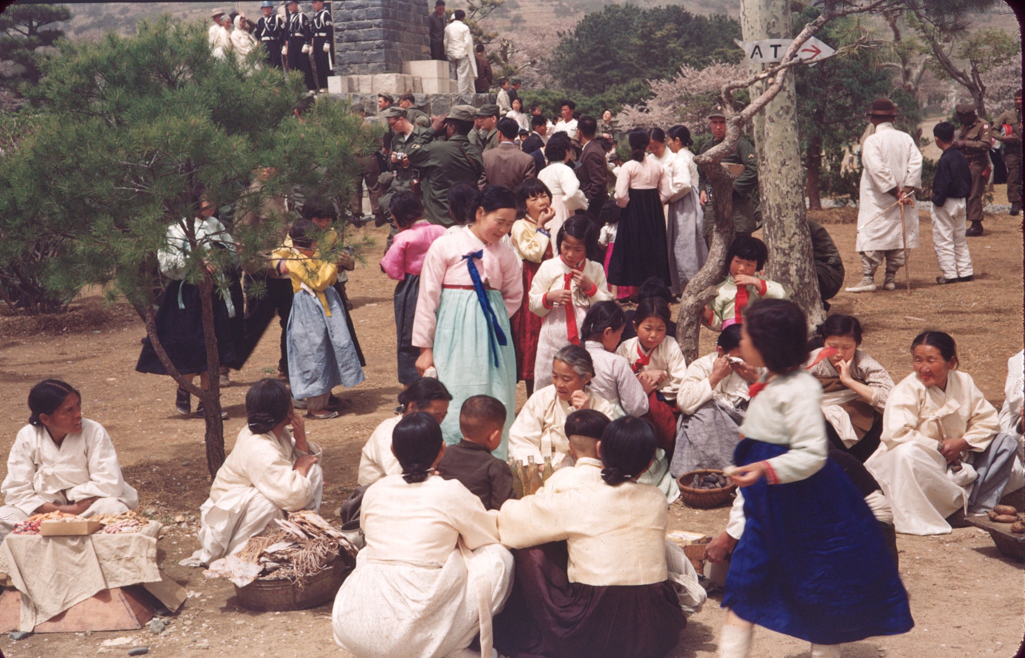 Захват южного. Корея 1950 Кин. Южная Корея 1960. Южная Корея в 1950х.