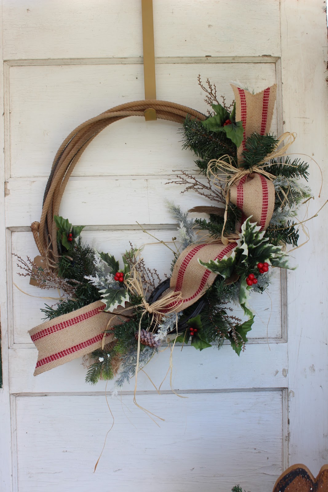 GypsyFarmGirl: New Rustic Rope Christmas Wreaths