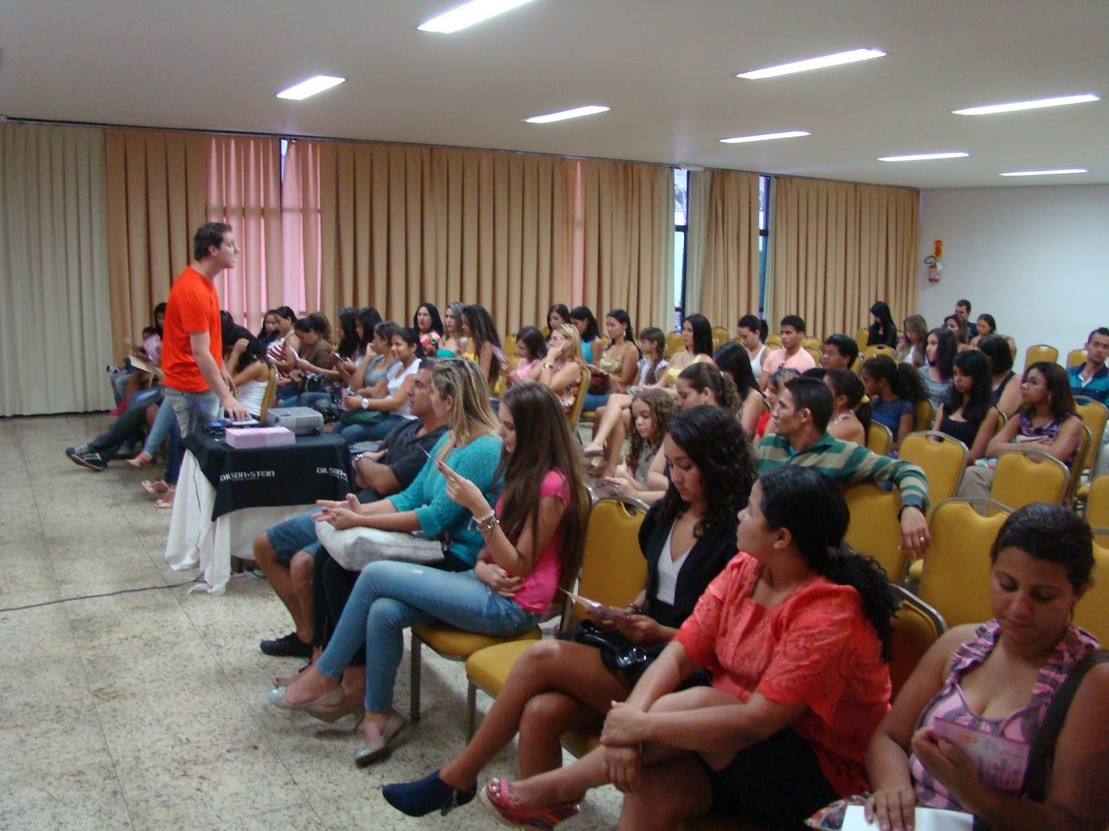 DMÍDIA COMUNICAÇÃO: Seleção de Modelos Dilson Stein - Goiânia 2012