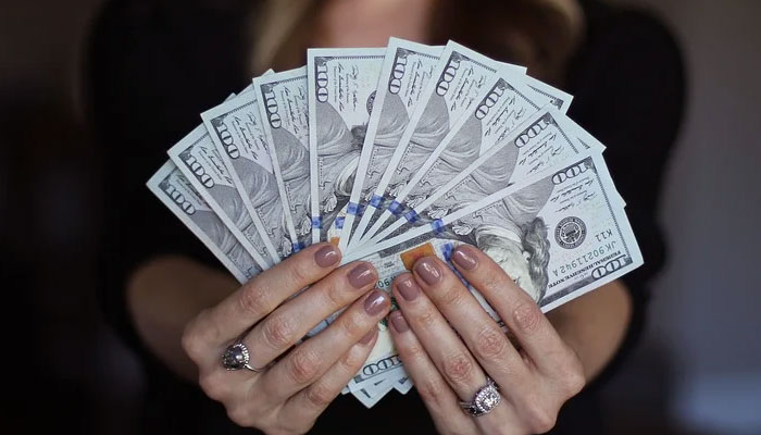 8 Cara Mudah Mendapatkan 100 Juta Pertama - ProfitNesia