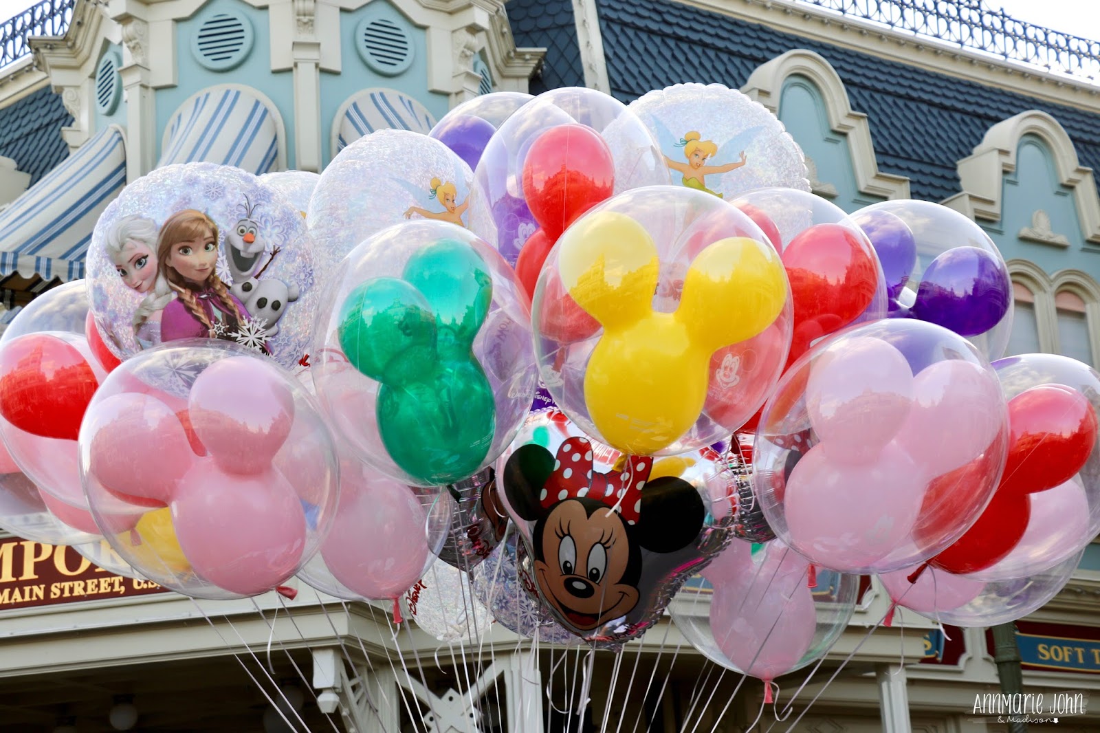 What to Pack for Your First Disney Vacation… and every Disney vacation after.