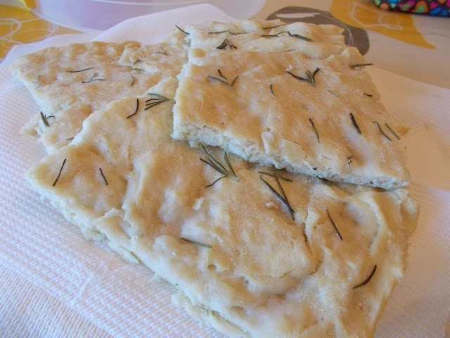 una soffice merenda: la focaccia!