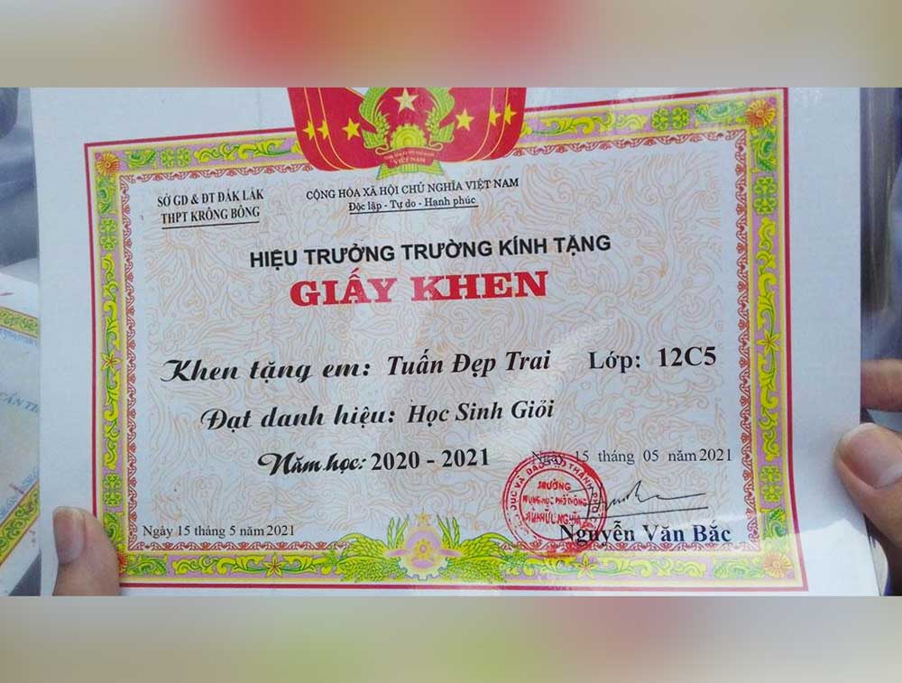 Chế ảnh giấy khen học sinh giỏi theo tên của bạn - Tạo Ảnh ...