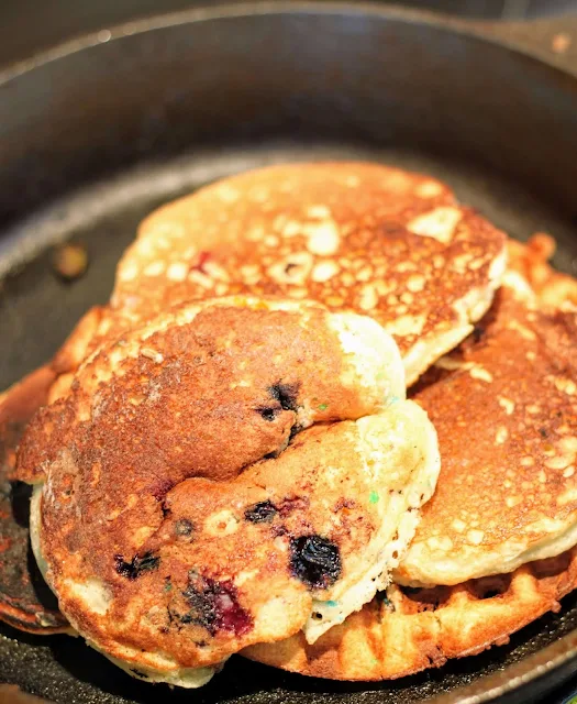 blueberry pancakes with cake mix