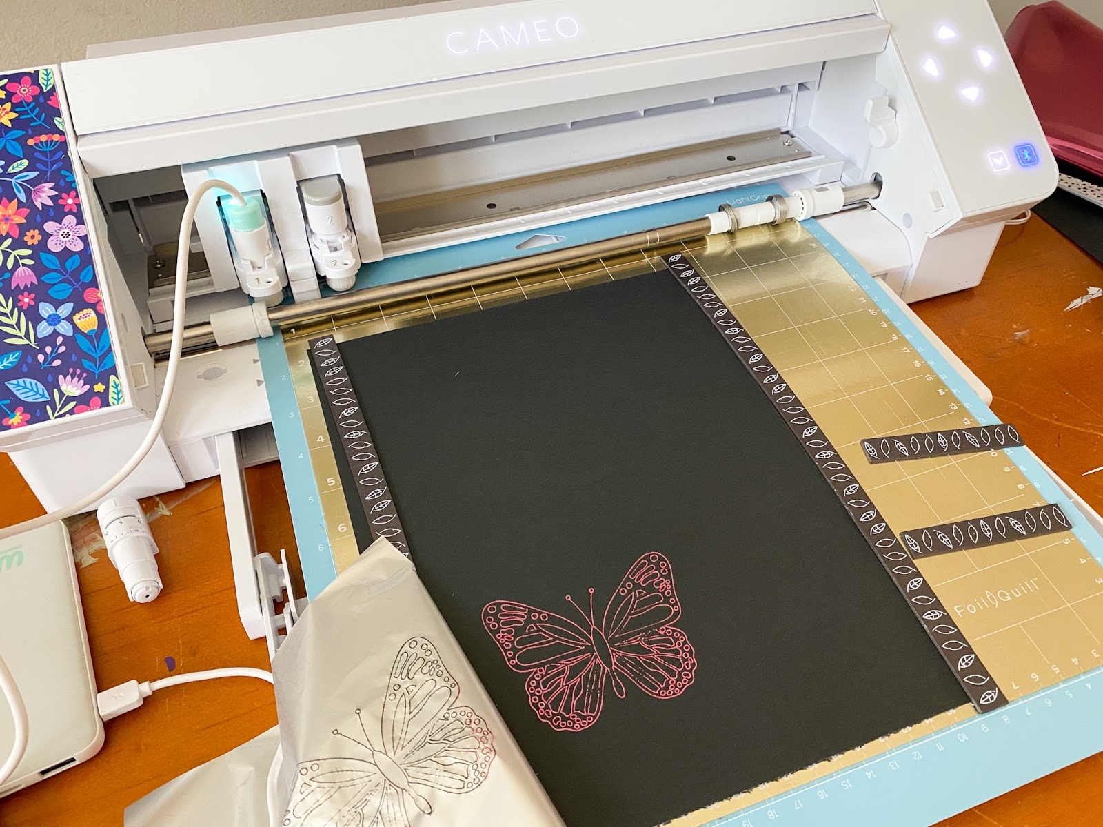 How to Use Foil Quill Cutting Mat on Silhouette CAMEO 4