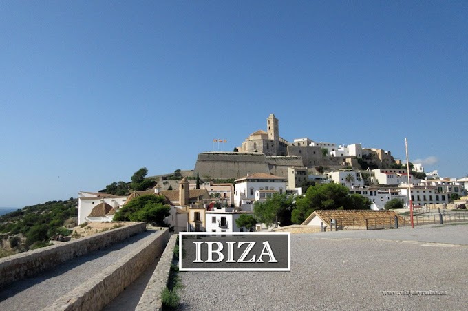 Descubre la isla de Ibiza, su arte y sus fiestas