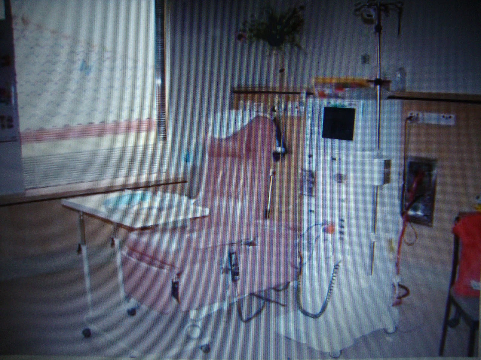 dialysis-machine