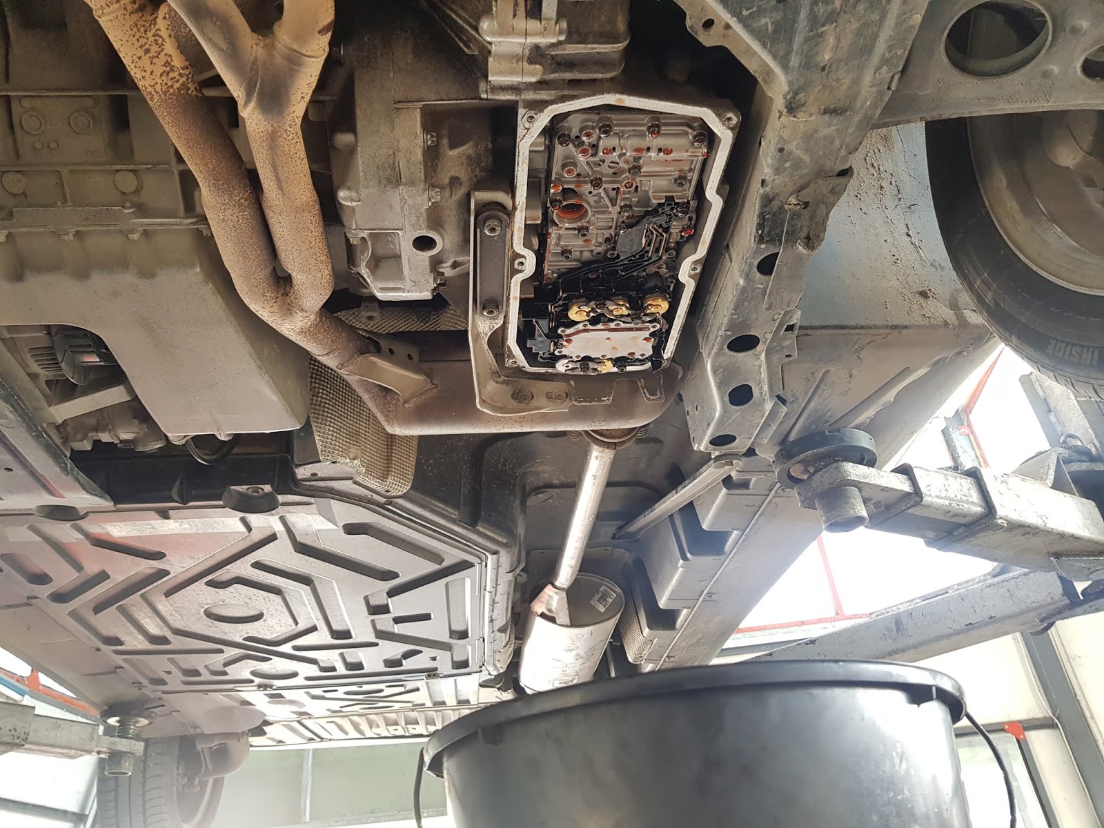 Car repair and service by yourself Mercedes A class W168 gearbox oil