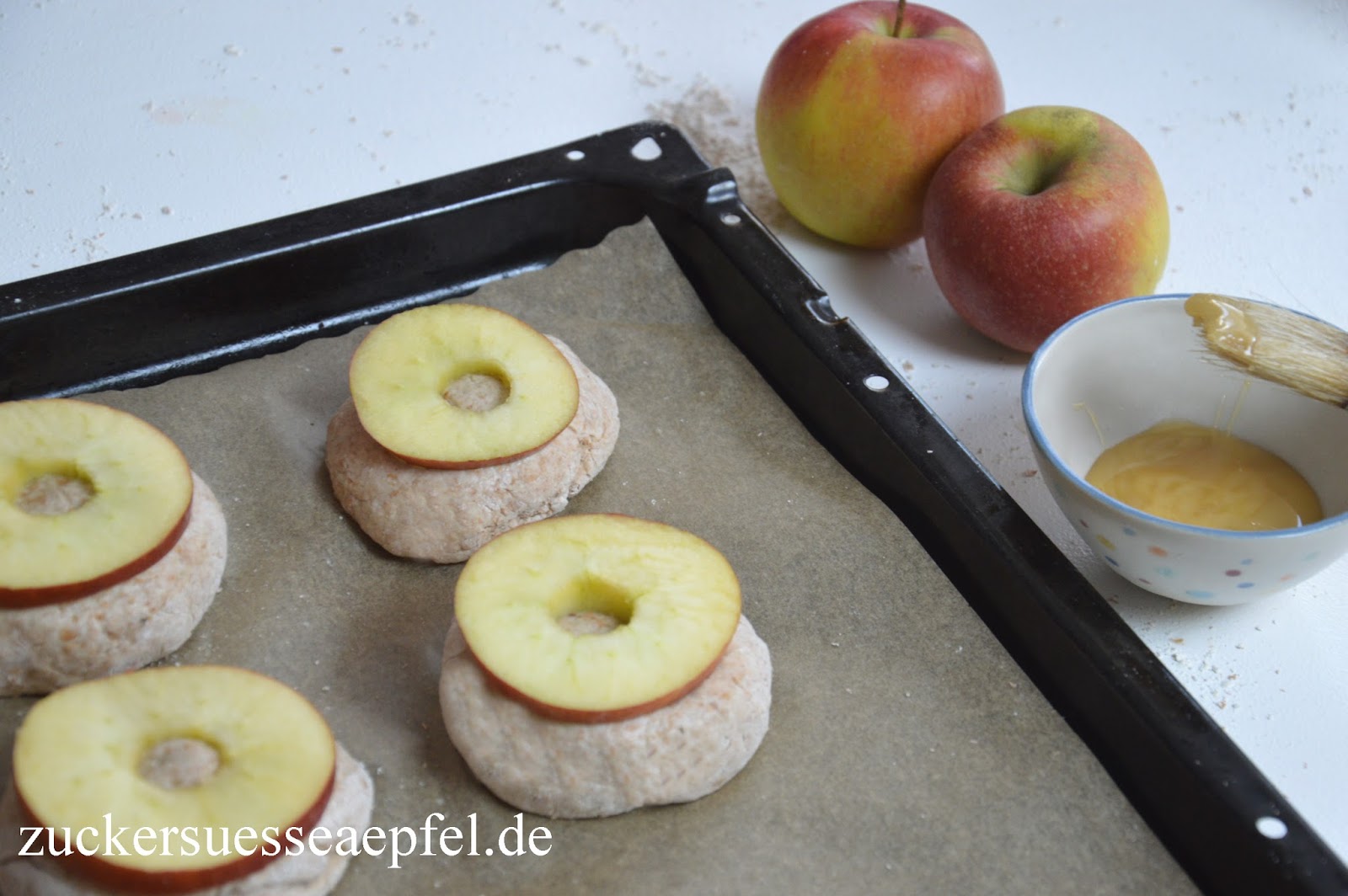 Ein Rezept für superleckere Apfelbrötchen | ♥ Zuckersüße Äpfel ... Ein Rezept für superleckere Apfelbrötchen | ♥ Zuckersüße Äpfel ...