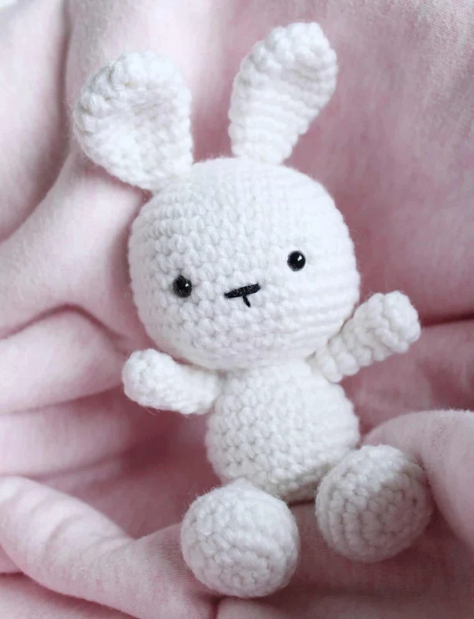 Classic Amigurumi Bunny Crochet Pattern