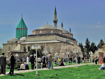 Tarian Sufi dan Museum di Konya Turki