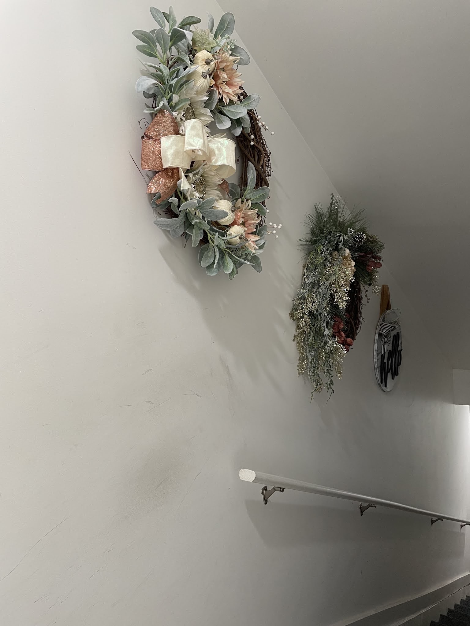 Different Ways to Preserve and Store a Wreath