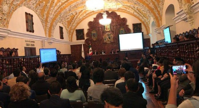 Consejo Universitario aprueba segundo informe del Rector Alfonso Esparza Ortiz