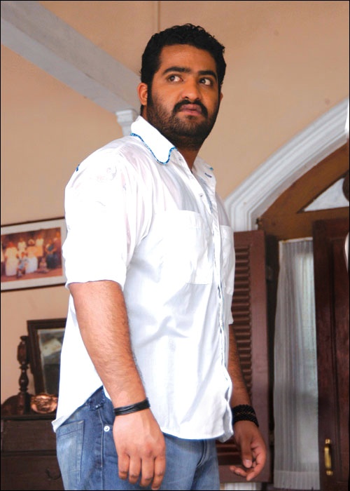 Ashok Movie HD Stills 123HDgallery