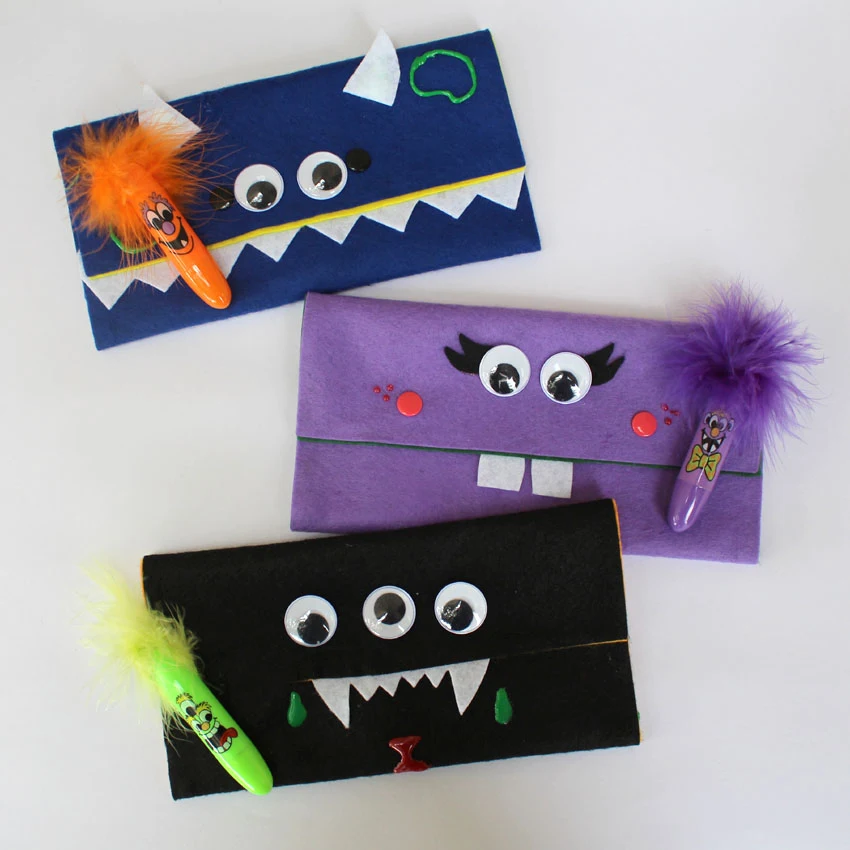 Purple Craft Rhinestones (pack of 24) - Hobby Monsters