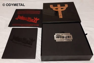 photo box un peu ouverte JUDAS PRIEST 50 heavy metal years of music box 2021 photo ODYMETAL