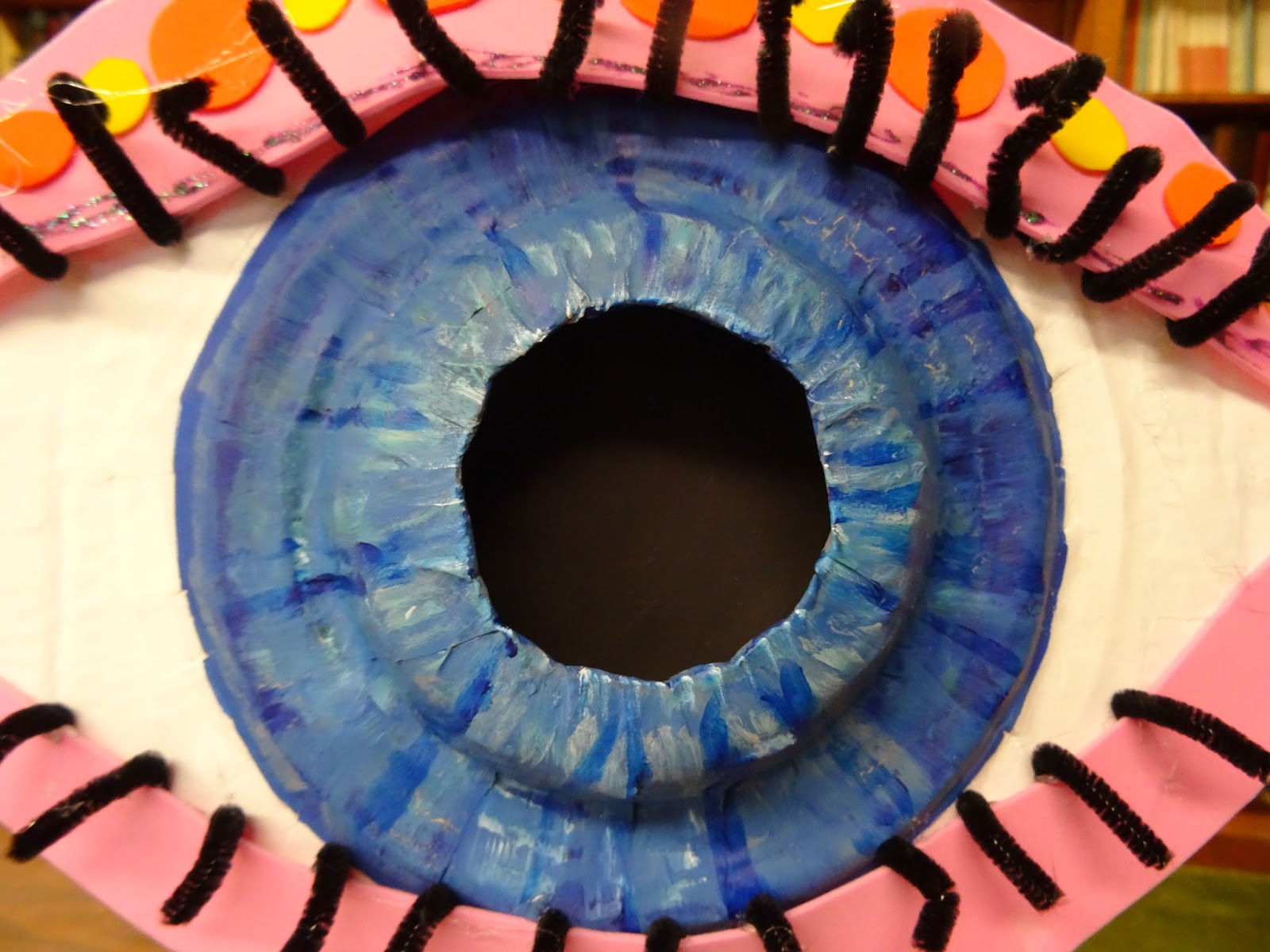 There's a Dragon in my Art Room Giant eyeballs?!?