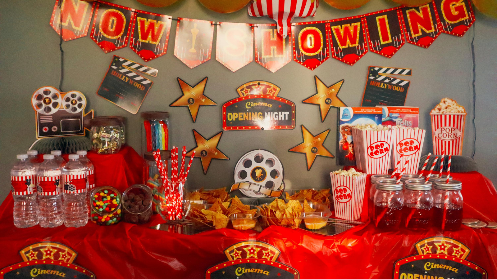How To Throw An Epic Family Movie Night At Home - Ecomomical