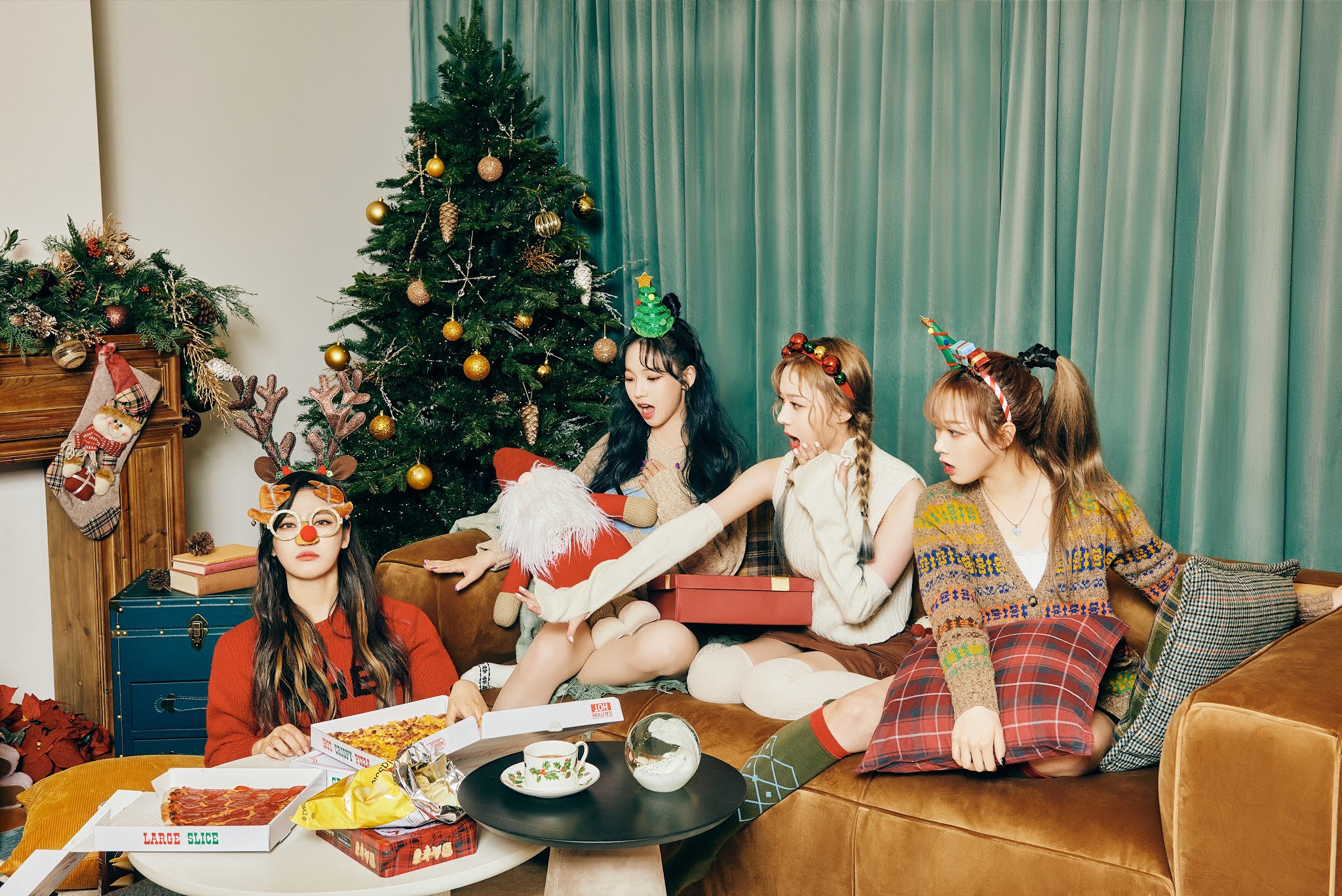 MerrY aespa-mas?  #aespa #æspa #에스파 #KARINA #카리나 #GISELLE #지젤 #WINTER #윈터 #NINGNING #닝닝