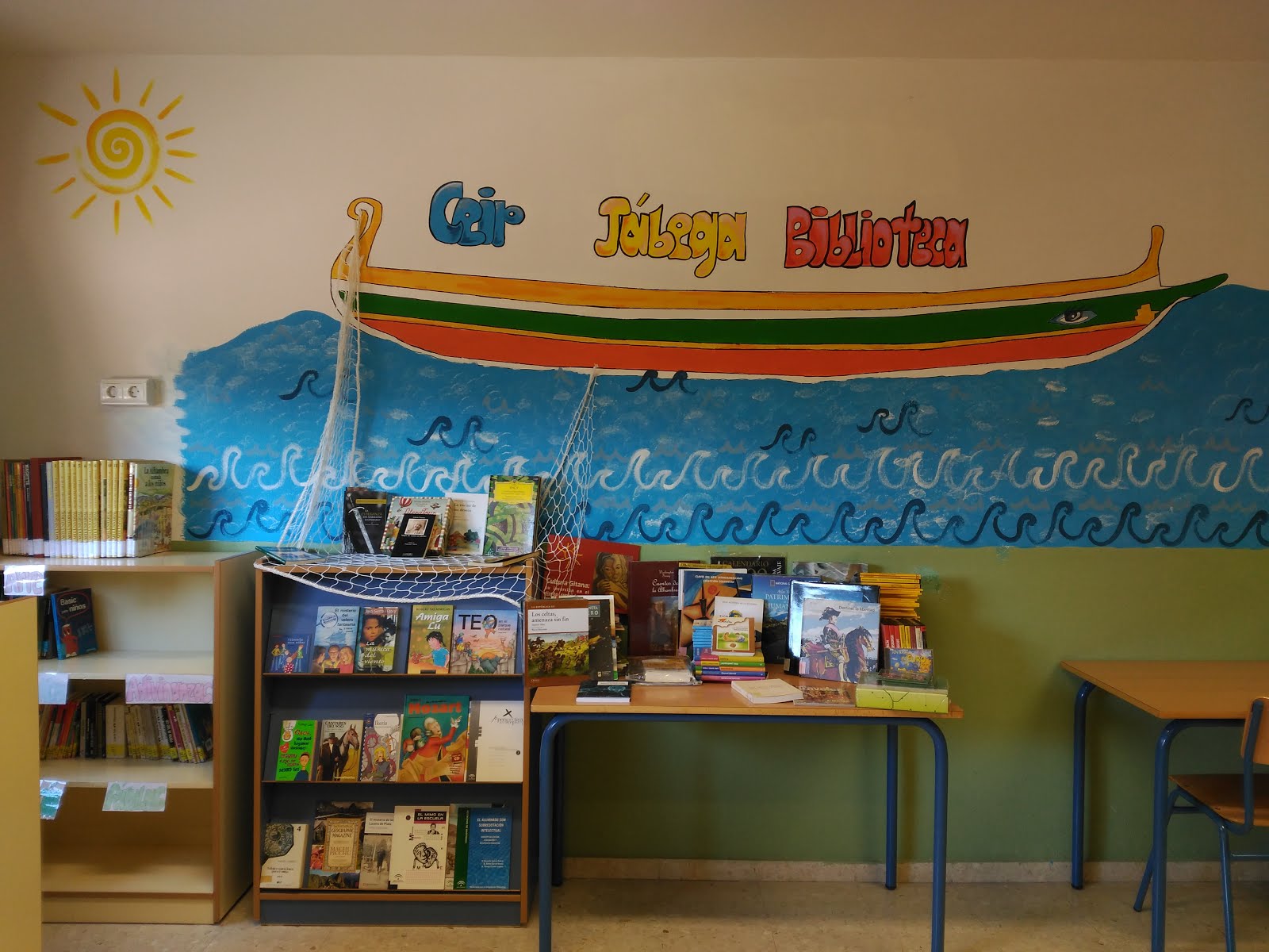 Biblioteca escolar La Jábega de colores. CEIP JÁBEGA