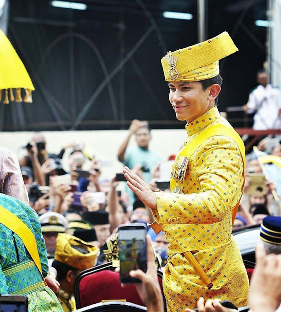 Putera Mateen jadi perhatian ketika sambutan Jubli Emas Sultan Brunei