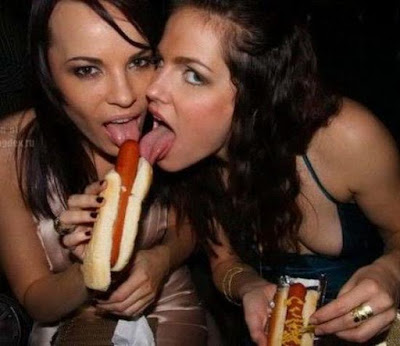 chicas+hot+dogs