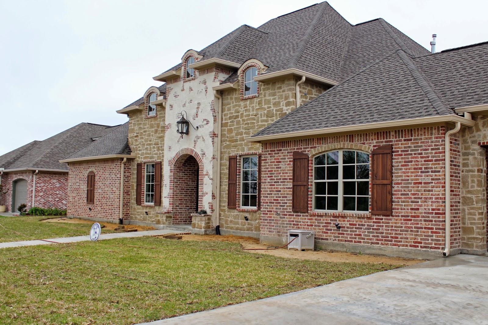 Harper Custom Homes Waterfront in Port Neches