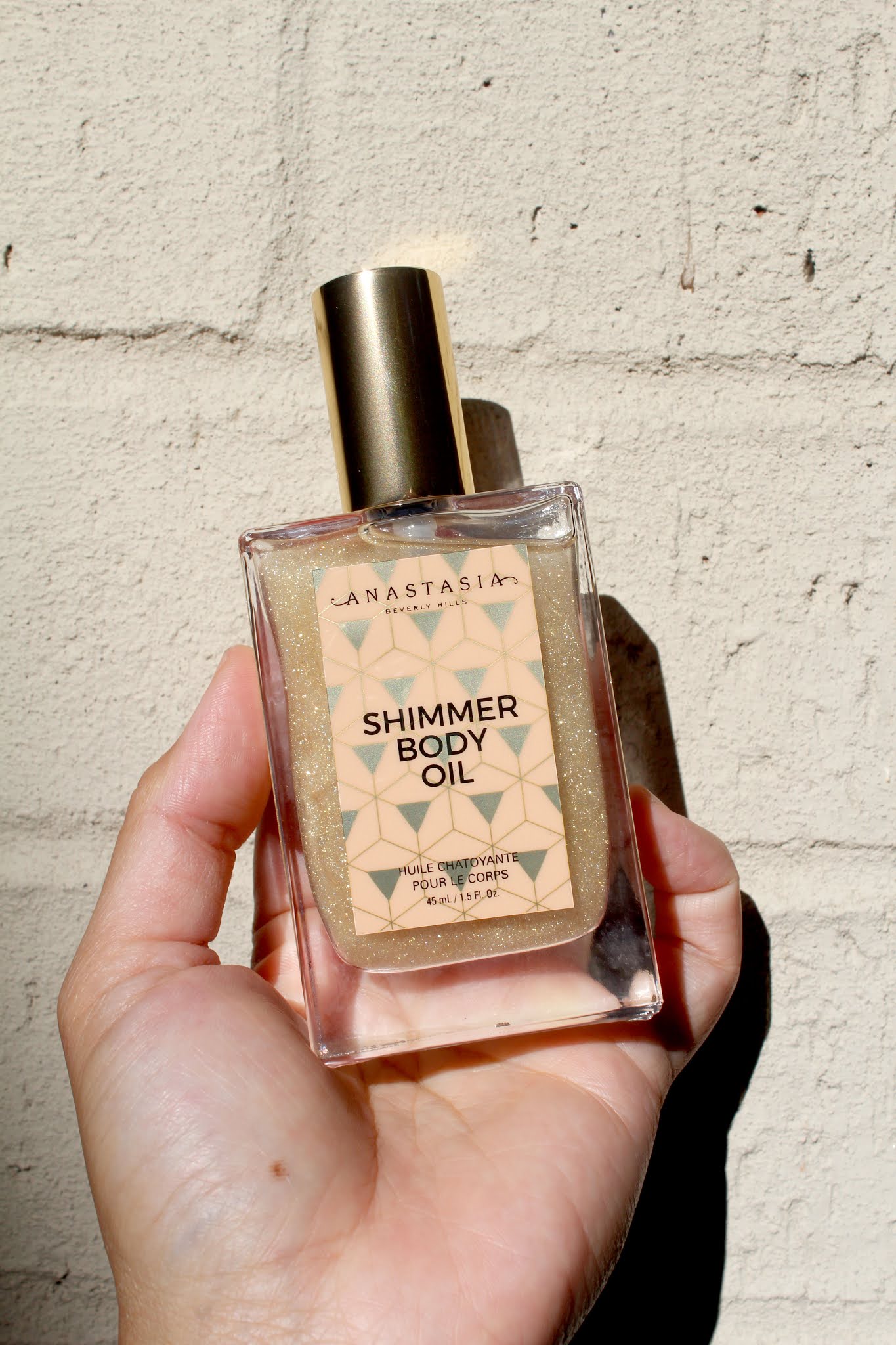 Review Anastasia Beverly Hills Shimmer Body Oil