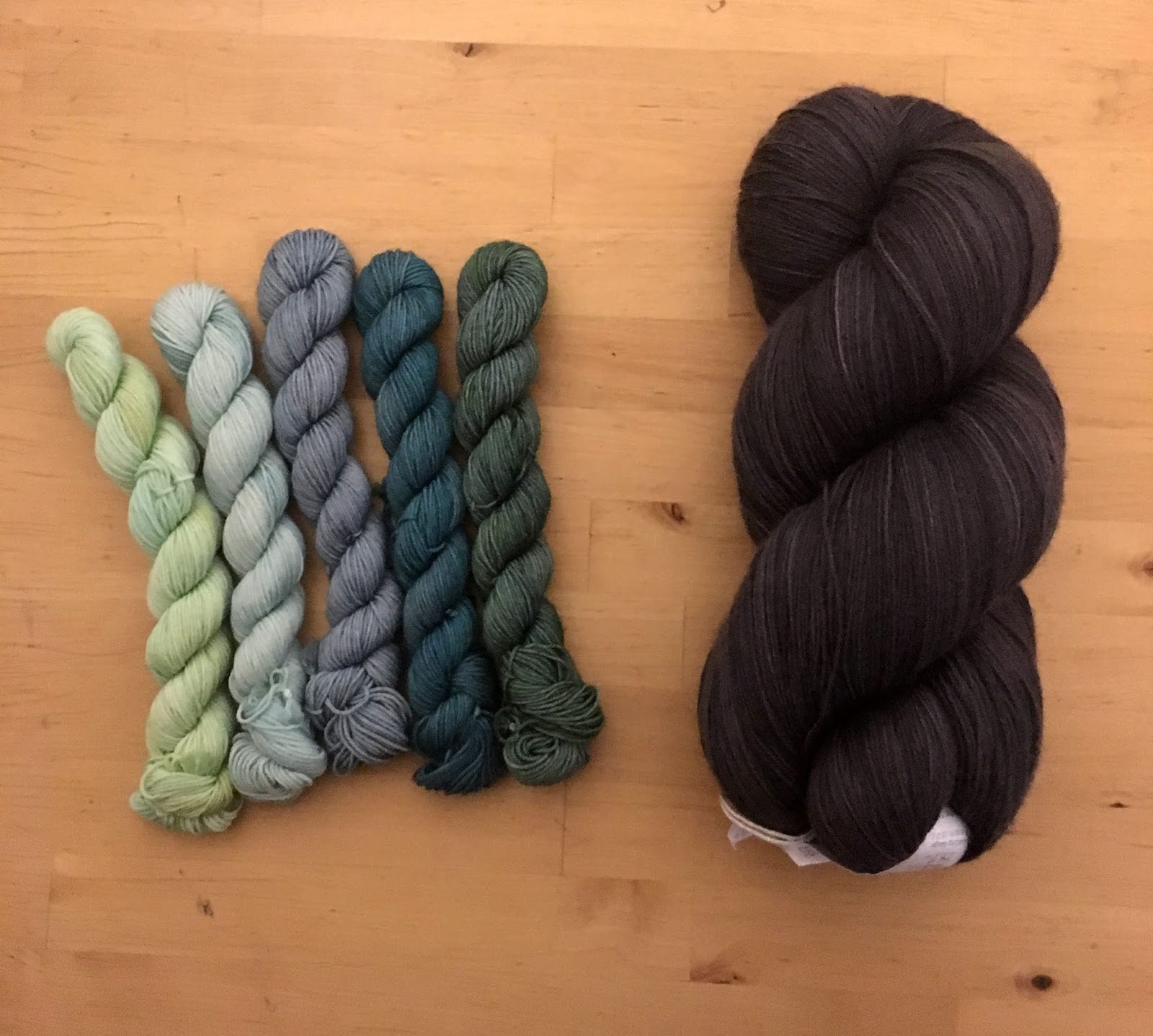 3 Ways to Wind Yarn for Knitting & Crocheting