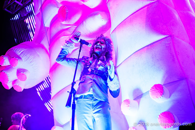 The Flaming Lips at Riverfest Elora 2018 at Bissell Park on August 18, 2018 Photo by John Ordean at One In Ten Words oneintenwords.com toronto indie alternative live music blog concert photography pictures photos