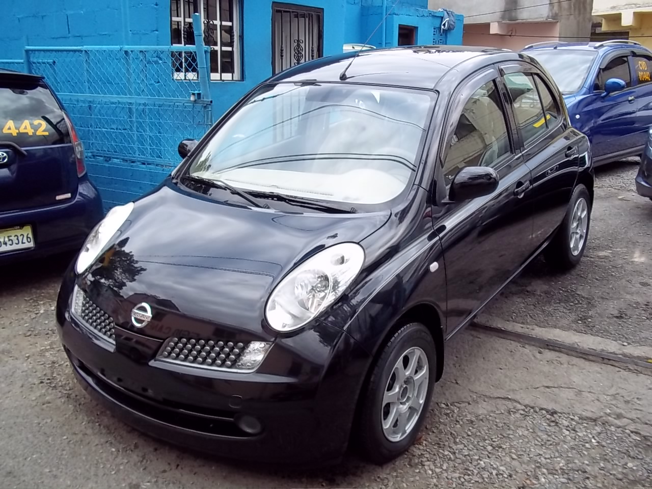 Nissan march 2006