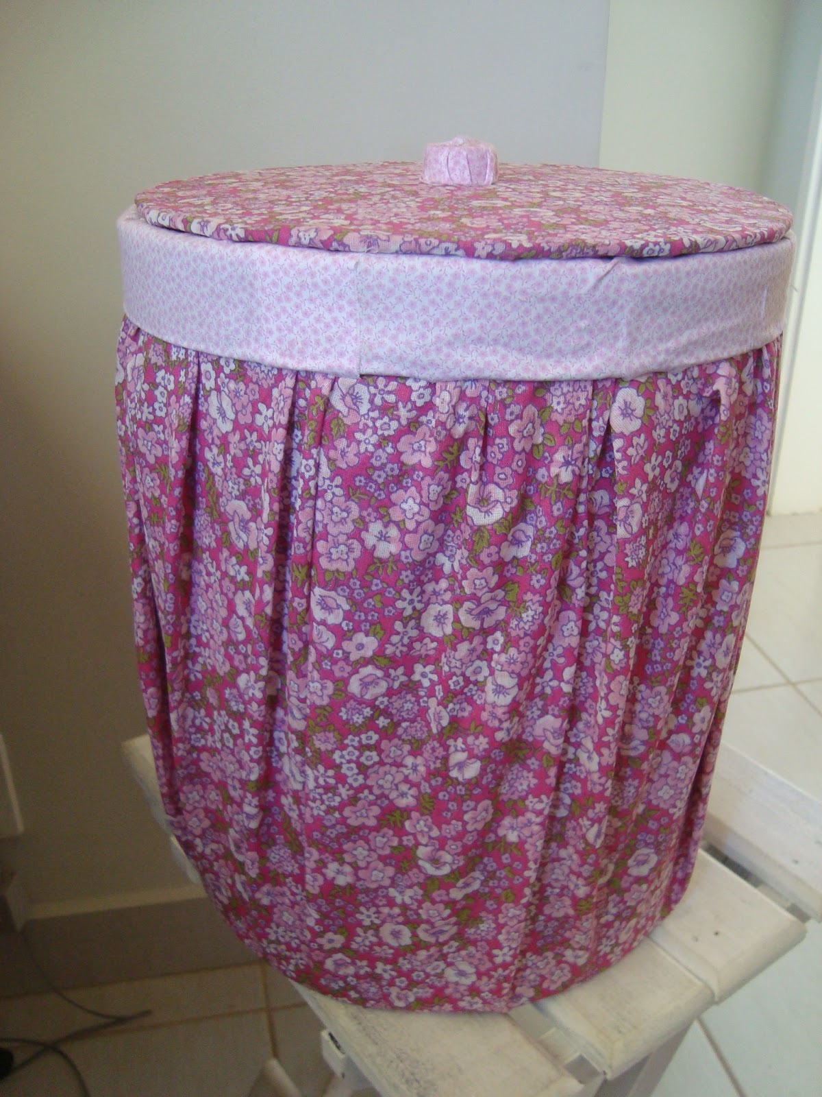 Rosa Luiza Artes e Gostosuras: Barrica de massa corrida revestida com