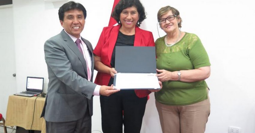 SINEACE certifica a enfermeras como evaluadoras de agentes comunitarios de salud - www.sineace.gob.pe SINEACE certifica a enfermeras como evaluadoras de agentes comunitarios de salud - www.sineace.gob.pe