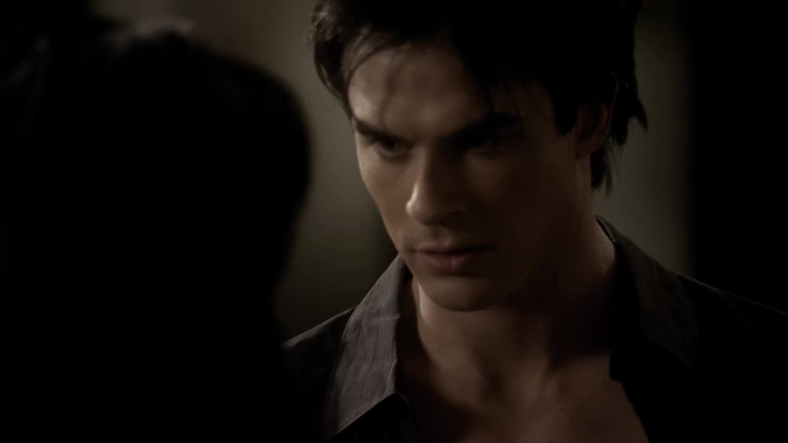 ausCAPS: Ian Somerhalder shirtless in The Vampire Diaries 1-21 "Isobel"