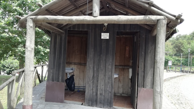 Casas de Banho - A meio Gás Casas de Banho - A meio Gás