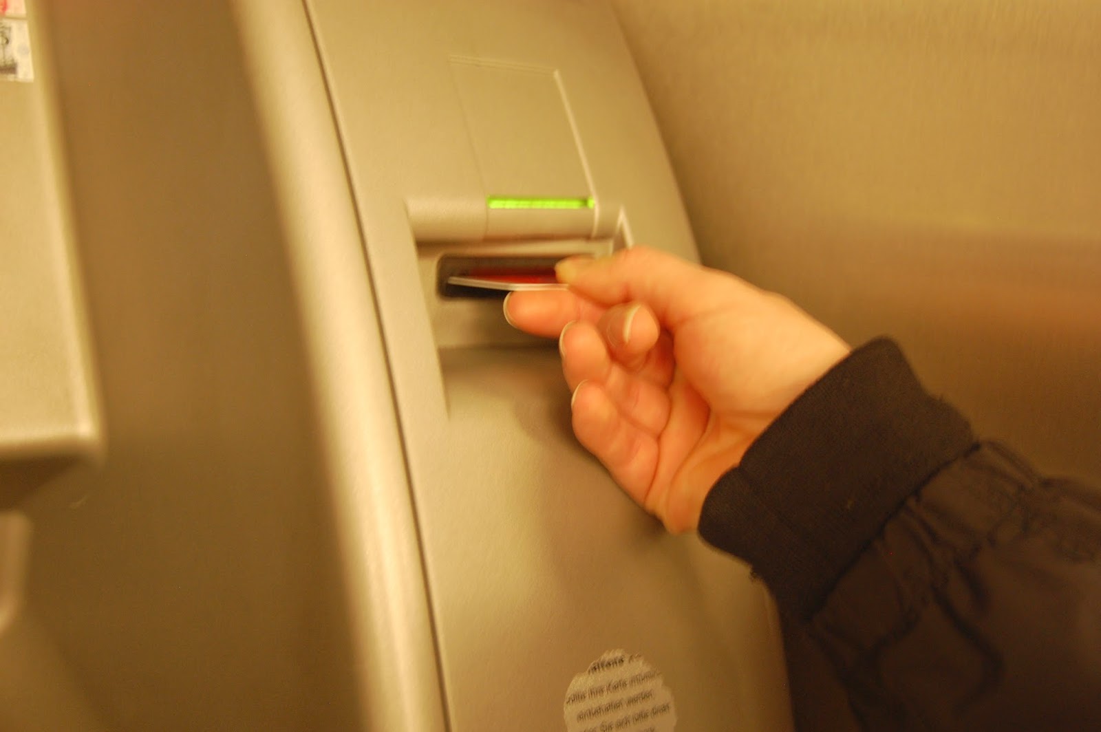 Konto Projekt BPS Wie zahlt man Geld am Automaten ein?