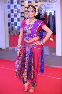 Actress Haripriya 