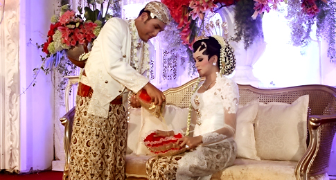 Termasuk Waktu Suci, Lantas Bolehkah Menikah di Bulan Ramadhan? Termasuk Waktu Suci, Lantas Bolehkah Menikah di Bulan Ramadhan?