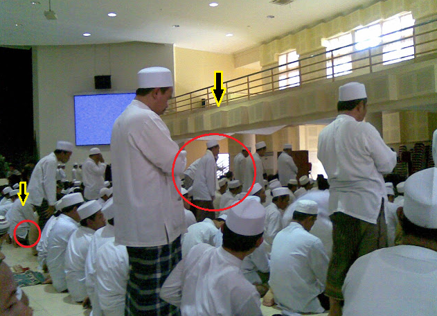 Ustadz Felix Siauw Beri Jawaban Cerdas Tentang Larangan Cadar di UIN Ustadz Felix Siauw Beri Jawaban Cerdas Tentang Larangan Cadar di UIN
