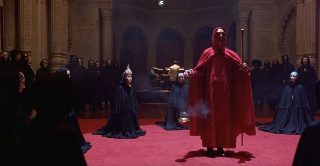 Review Eyes Wide Shut